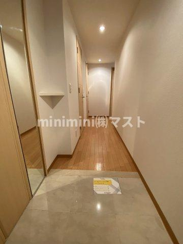 エスリード西本町の玄関