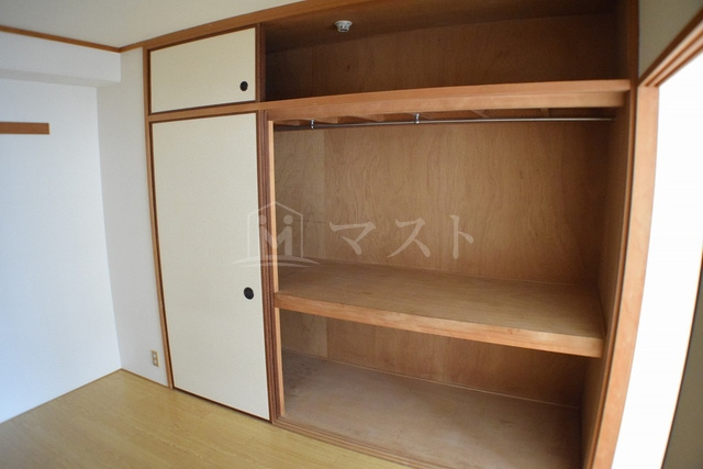 南堀江SKビルの収納