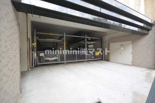 アシュランス新町のロビー