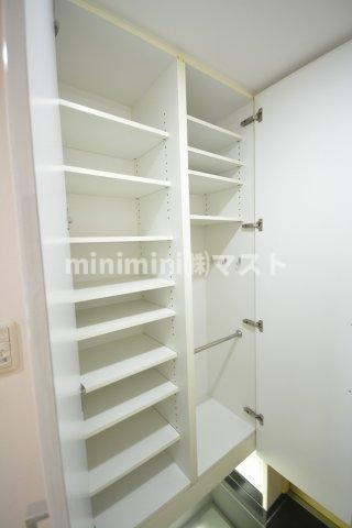 アシュランス新町の収納