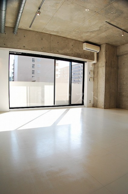 アーデンタワー南堀江の内装