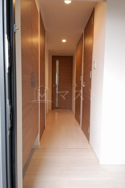 サムティ阿波座ベルシアの玄関|広々とした玄関です。