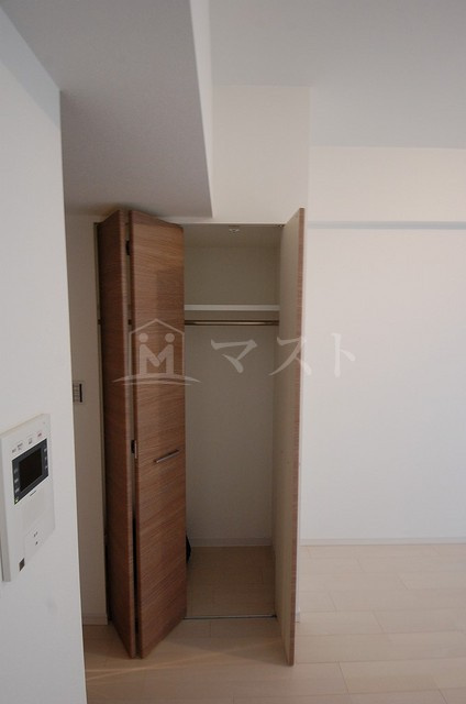 サムティ阿波座ベルシアの収納|クローゼット