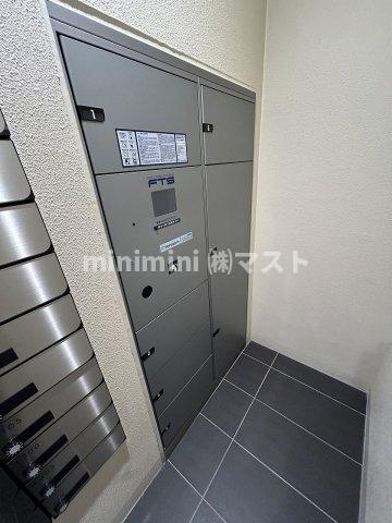 エスリード中之島ＳＯＵＴＨの玄関