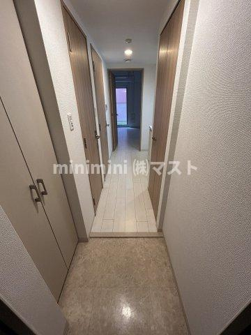 エスリード中之島ＳＯＵＴＨの玄関