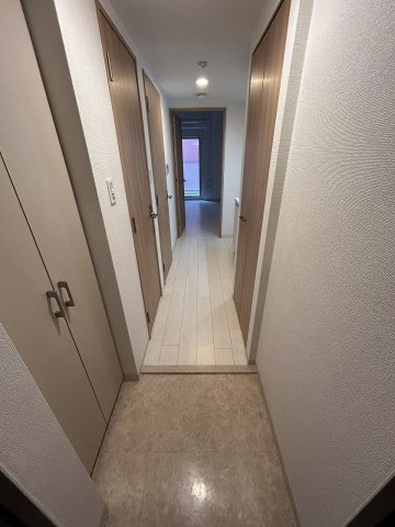 エスリード中之島ＳＯＵＴＨの玄関