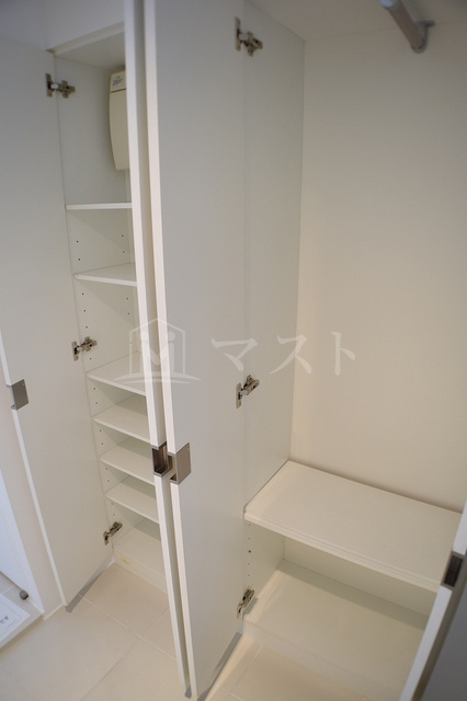 匠空阿波座西の収納