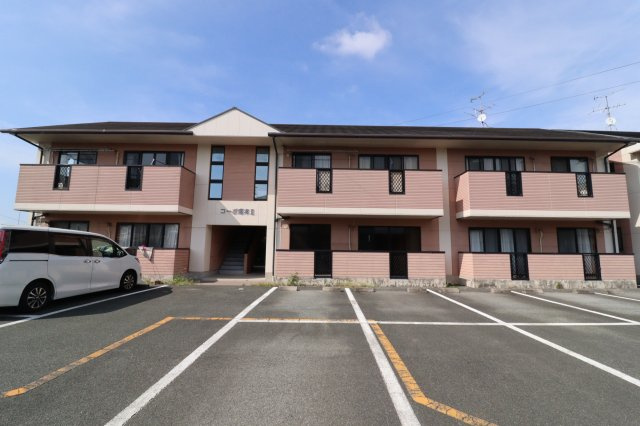 コーポ塚本Ⅱの外観