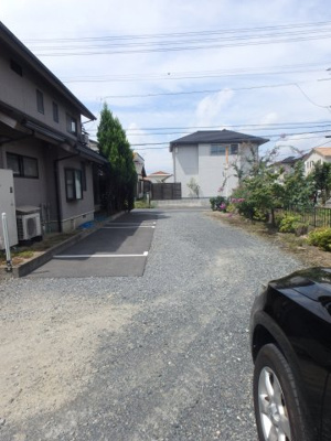 【駐車場】 | 西中新田借家 | 西中新田　平屋　2LDK　駐車場