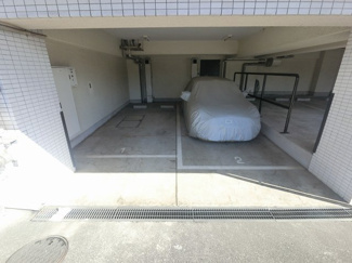 【駐車場】 | 平置き駐車場です。