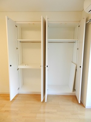 【収納】 | シャンテ荏原 | 洋室クローゼット