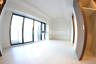 【居間・リビング】 | コンフォリア北浜 | ゆったりとしたリビングです