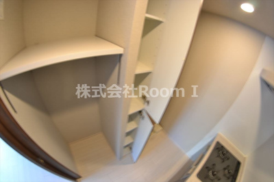 【収納】 | コンフォリア北浜 | こまごまとしたものを収納できそうですね