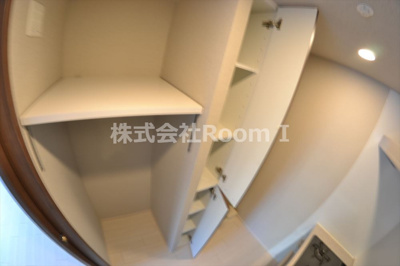 【収納】 | コンフォリア北浜 | 大きなものも収納できそうです