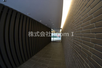 【エントランス】 | コンフォリア北浜 | エントランスです