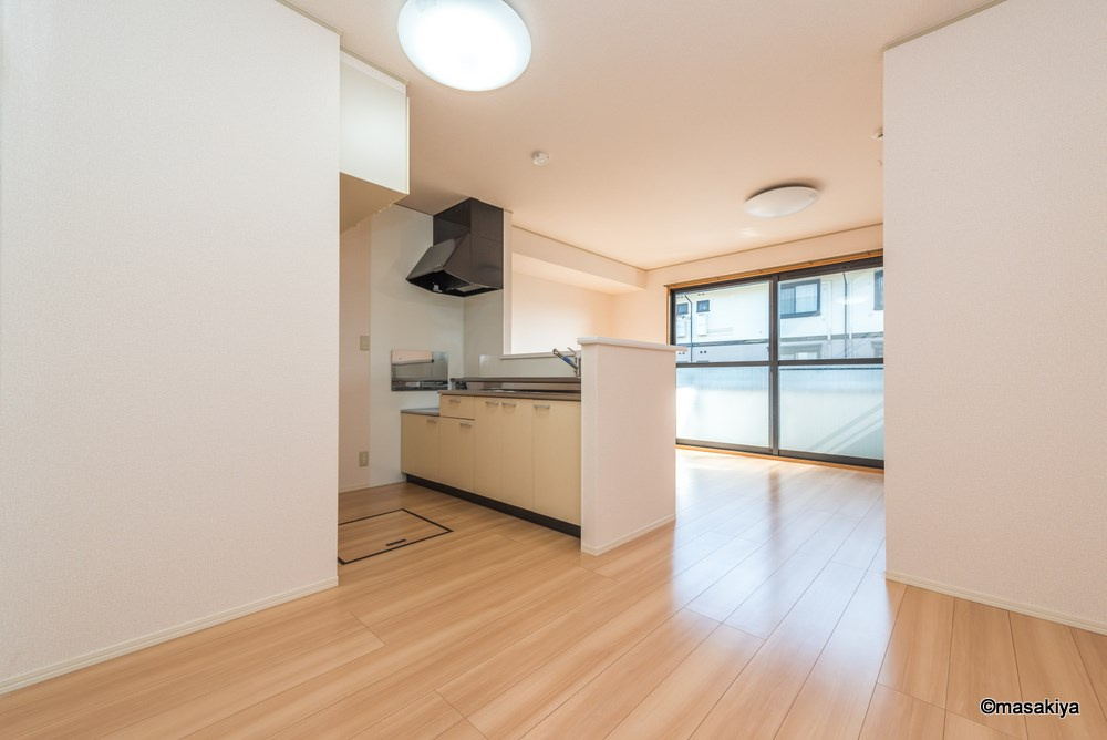 フレマリール若宮の居間・リビング|リビング