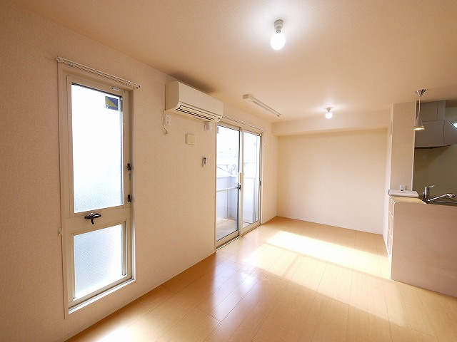 ヴェルドミール（杉本町）の居間・リビング|リビングです