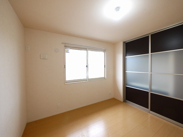 ヴェルドミール（杉本町）の寝室|落ち着いて過ごせるお部屋なので、寝室にいかがでしょうか