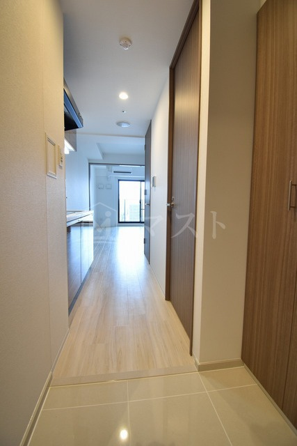 エル・セレーノ天満橋の玄関