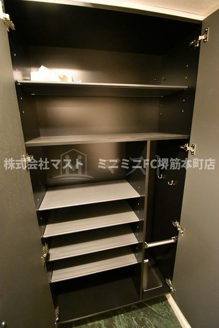スプランディッド安土町のその他|※奇数階は床・建具とブラウン系です。