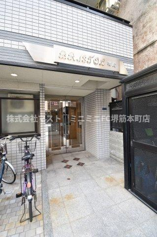 ブリストル神崎のエントランス