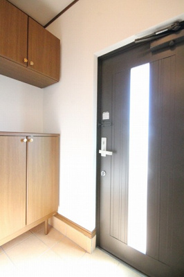 【玄関】 | ファミール 新 2