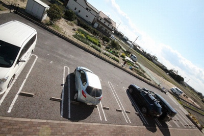 【駐車場】 | ファミール 新 2