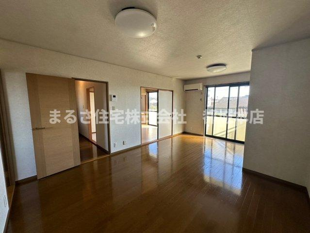 セジュールウエストの居間・リビング