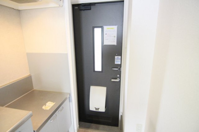 【玄関】 | ＬａｐｕｔａＡ | 別部屋の参考写真です。