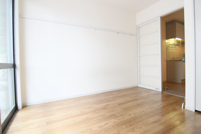 【洋室】 | ＬａｐｕｔａＡ | 別部屋の参考写真です。