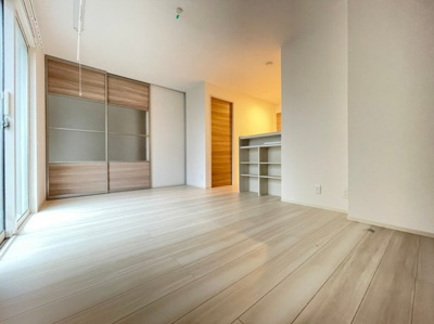 【居間・リビング】 | プリメーロ神戸