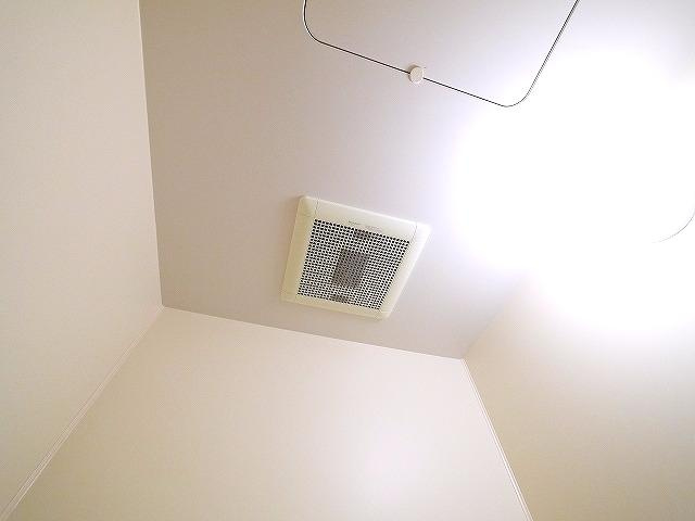 ヴェルドミール（奈良）の設備|浴室に換気扇が完備されているので快適に過ごせます