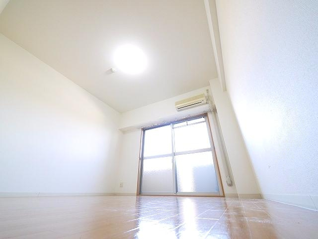 ヴェルドミール（奈良）の洋室|きれいな洋室です
