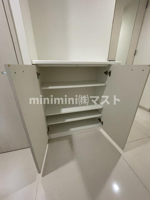 エステムコート船場プレミアの収納