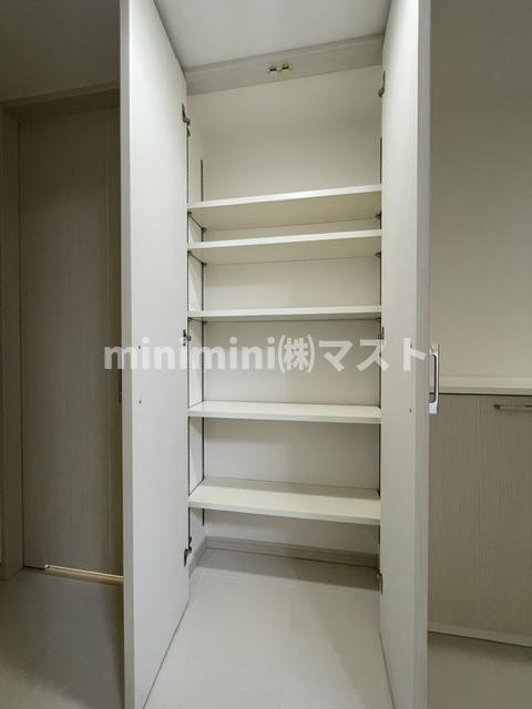 エステムコート船場プレミアの収納