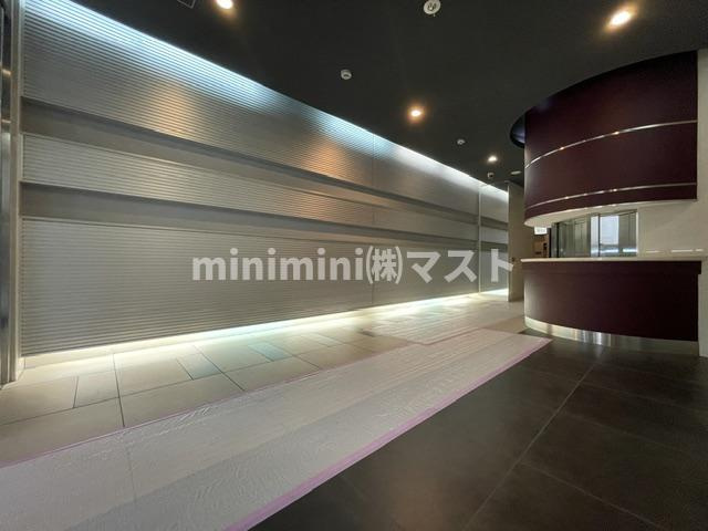エステムコート船場プレミアのロビー