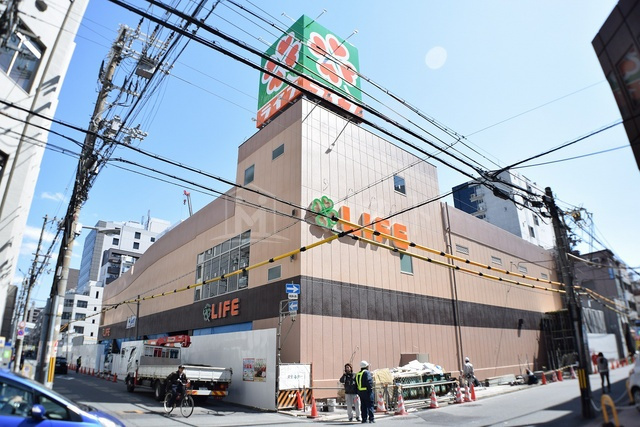 エステムコート心斎橋ＥＡＳＴエリジオンの周辺|スーパー「ライフ堺筋本町店」