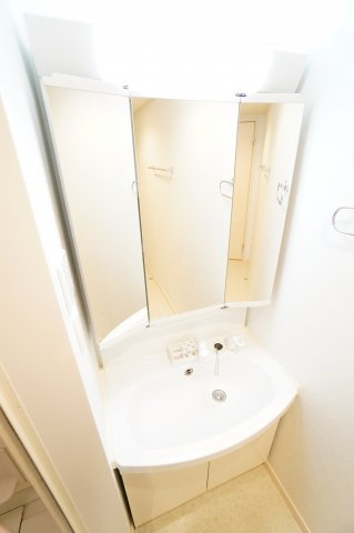 【独立洗面台】 | クレール・シャンブル | ※同物件・同タイプの写真です。