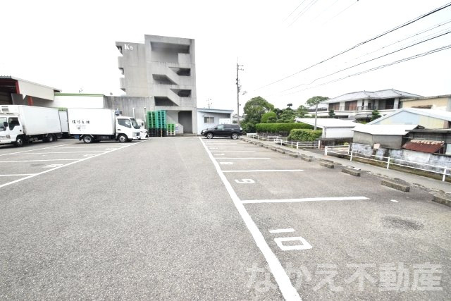 【駐車場】 | 駐車スペースもあります