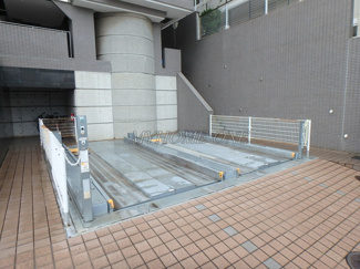 【駐車場】 | 駐車場