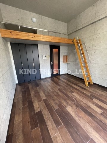 JYUME神山の洋室|コンパクトで使いやすい洋室です