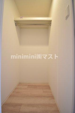エスリード大阪城PREMIERの収納