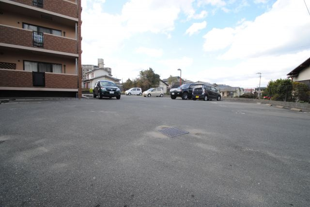 ヴェルドミール湯乃坂の駐車場|駐車場があります