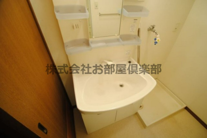 ヴェルドミール湯乃坂の独立洗面台|独立洗面台で身支度をすべて済ませてしまいましょう