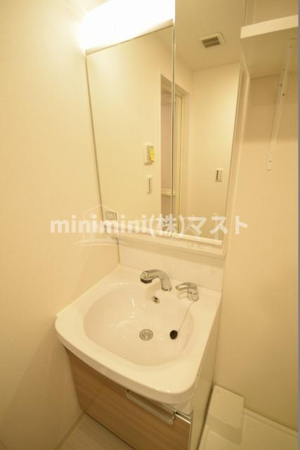 プレサンス梅田の洗面所