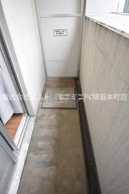 アーバンフラッツ瓦町のバルコニー