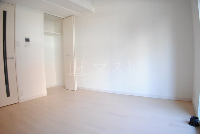アドバンス東梅田アクシスの居間・リビング