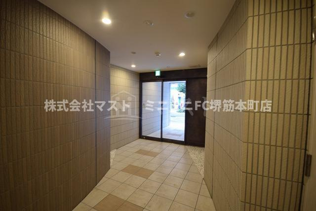 シャンテ与力町のロビー