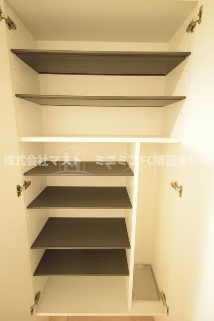 シャンテ与力町の玄関