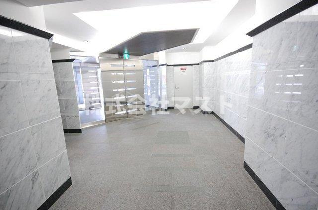 ダイナシティ北浜のロビー